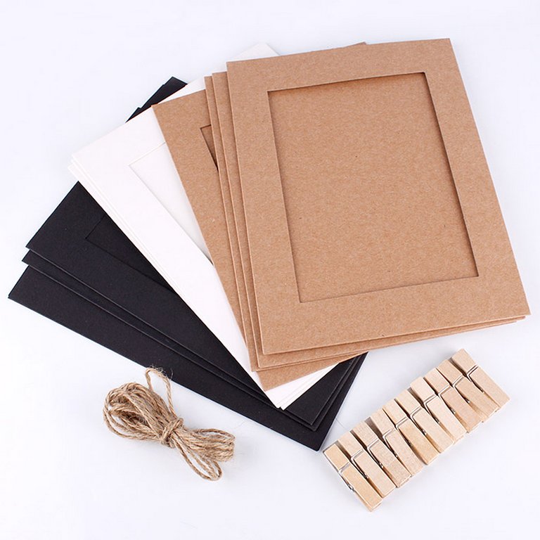 Рамки для фотографий в наборе 9х13 см (10 бум. рамок, 10 прищепок+ шпагат)