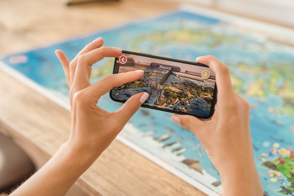 Карта  детская Животный и растительный мир Земли 101*69 см. (интерактивная) GLOBEN