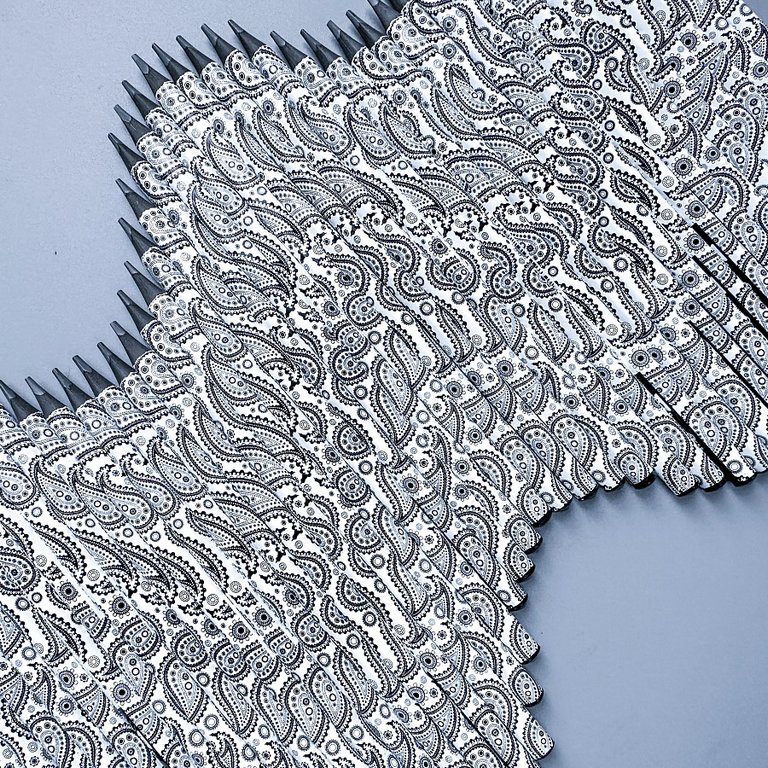 Карандаш ч/г HB с рис. трехгранный Bruno Visconti "ArtGraphix.  Cashmere pattern"