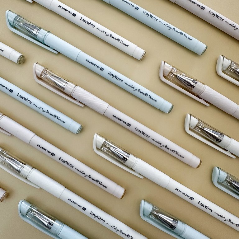 Ручка шариковая BV Easy Write "Milky" резин.упор 0,5мм синяя