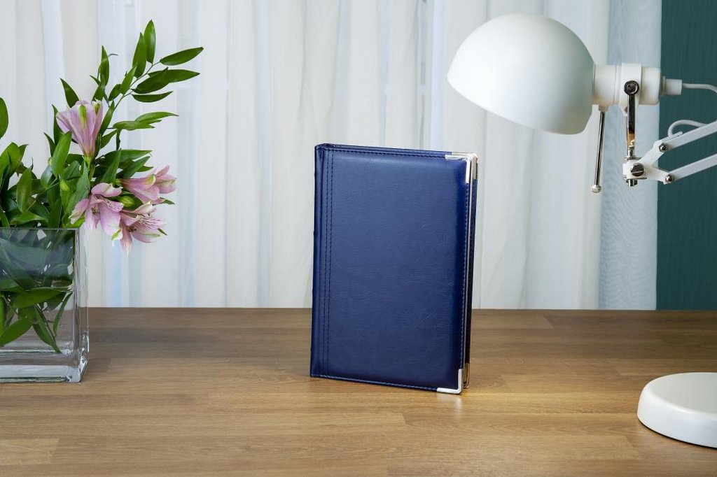 Ежедневник полудат. 145*216 мм Bruno Visconti "Boss", синий