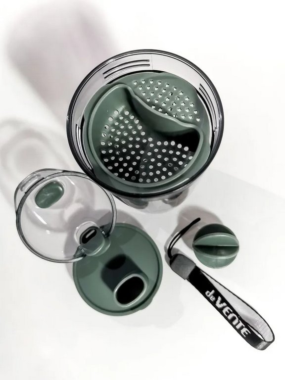 Бутылка пластиковая  400мл "Force" с шейкером deVENTE