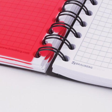 Блокнот А6 150л., 105*148 мм, на гребне пласт. обложка Brauberg Black Jack, клетка