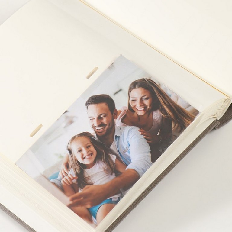 Фотоальбом 200 фото 10*15см "grey canvas. Делюкс" 22*22 см обложка картон, ПП карман, с окном