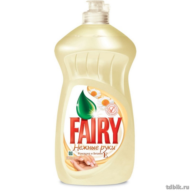 Жидкость д/мытья посуды Fairy Пена эффект  450 мл., ромашка и витамин Е