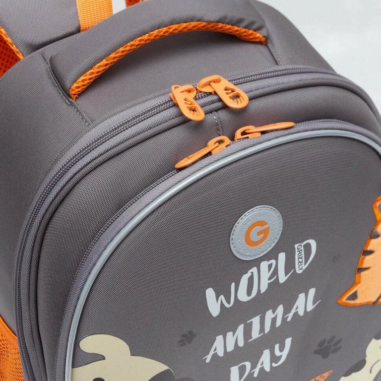 Рюкзак каркасный для девочки Grizzly 28*36*20 см., серый