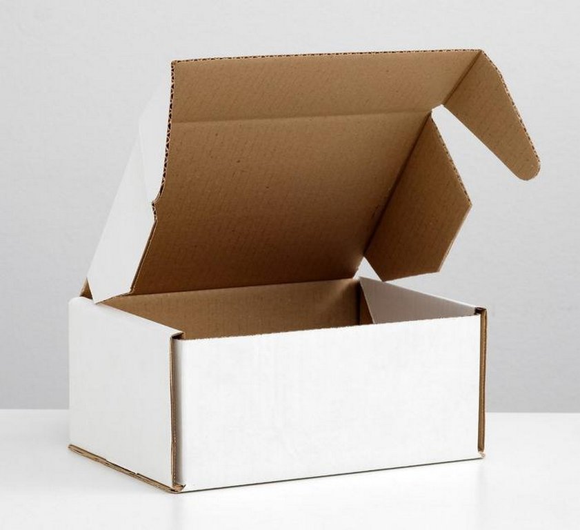 Коробка для подарков 22*16,5*10см белая