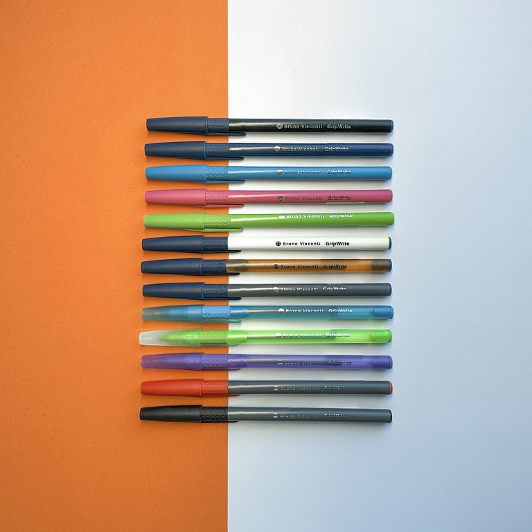 Ручка шариковая BV GripWrite "Summer" резин. упор 0,7мм синяя (линия 0,5мм) одноразовая