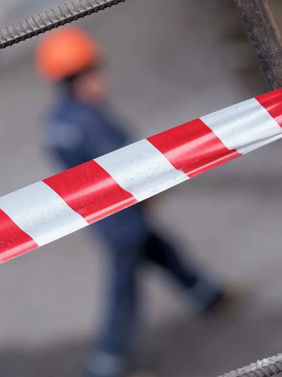 Лента сигнальная для разметки ПВХ красно-белая 50мм*50м UNIBOB, 150 мкм