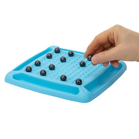 Игра настольная  .3+ "Магнитный бой" ЗОЛОТАЯ СКАЗКА