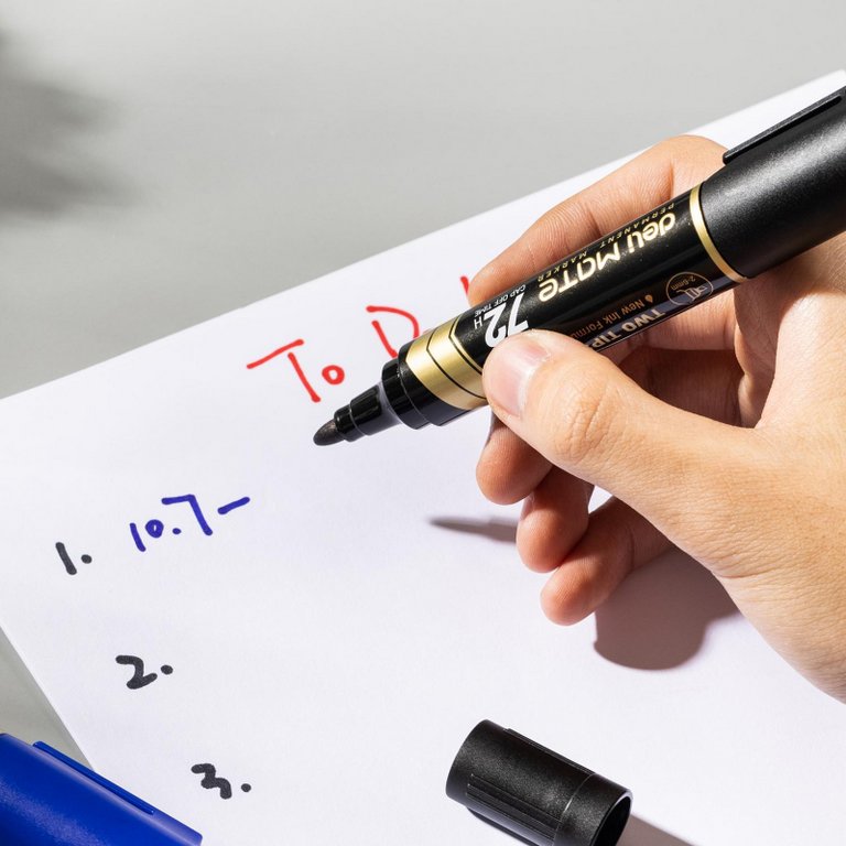 Маркер перманентный   двусторонний 1,5-6мм Deli Mate черный