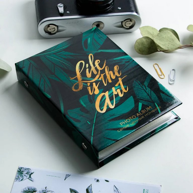 Фотоальбом  36 фото 10*15см твердая обложка "Life is the art"