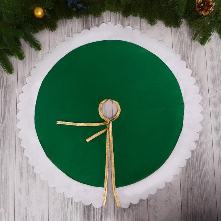 Покрывало под ёлку "Рюши" 60 см, зелёный