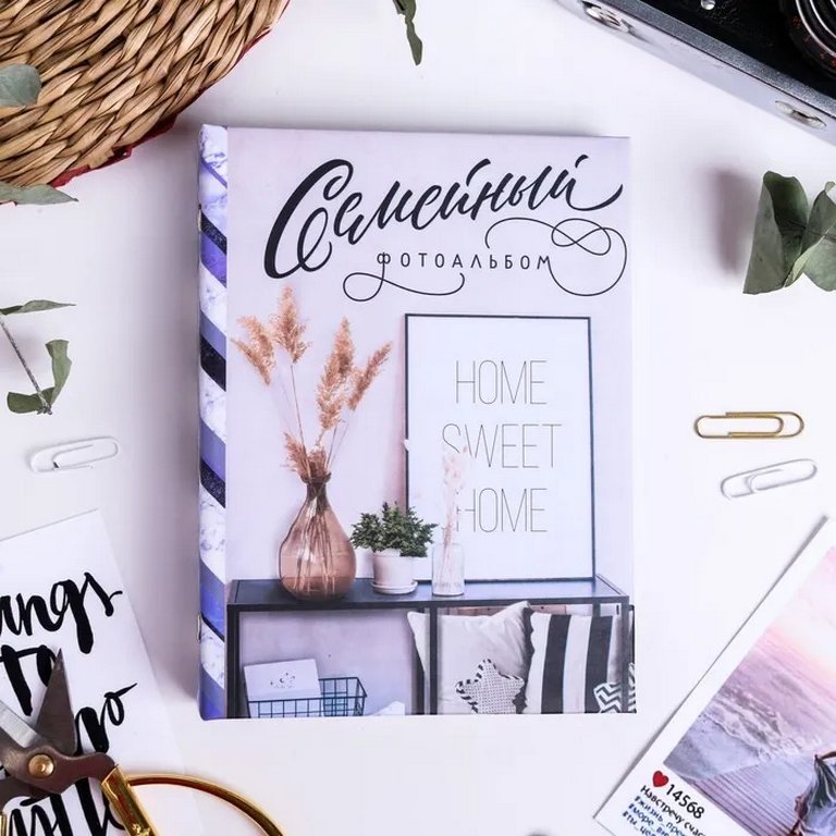 Фотоальбом  36 фото 10*15см твердая обложка "Семейный фотоальбом"
