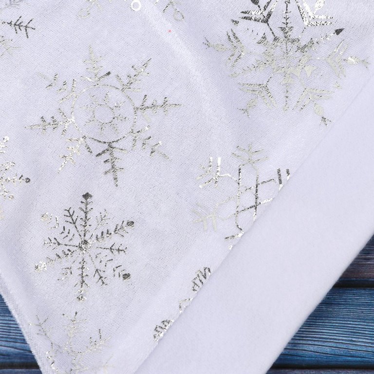 Колпак новогодний белый со снежинками 28х38 см