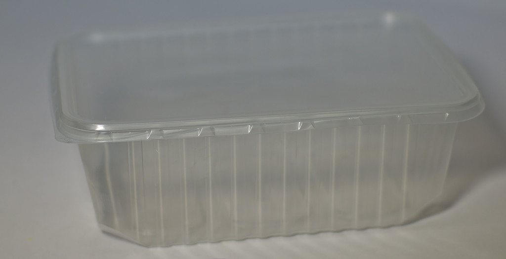 Контейнер прям. 1л с крышкой (низкий)