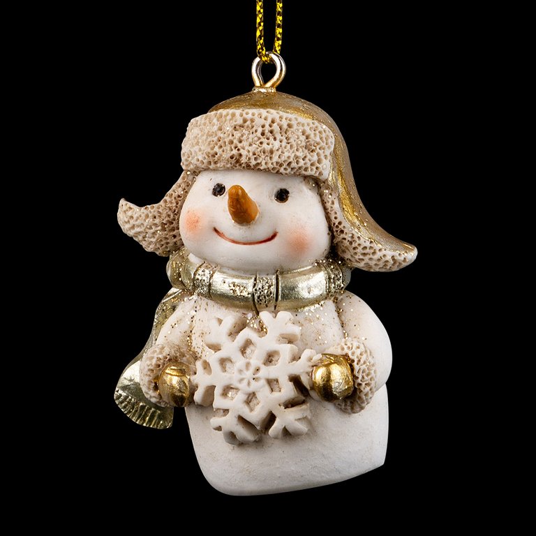 Украшение елочное из полирезины "Снеговик в шапке ушанке" 4х5х3 см