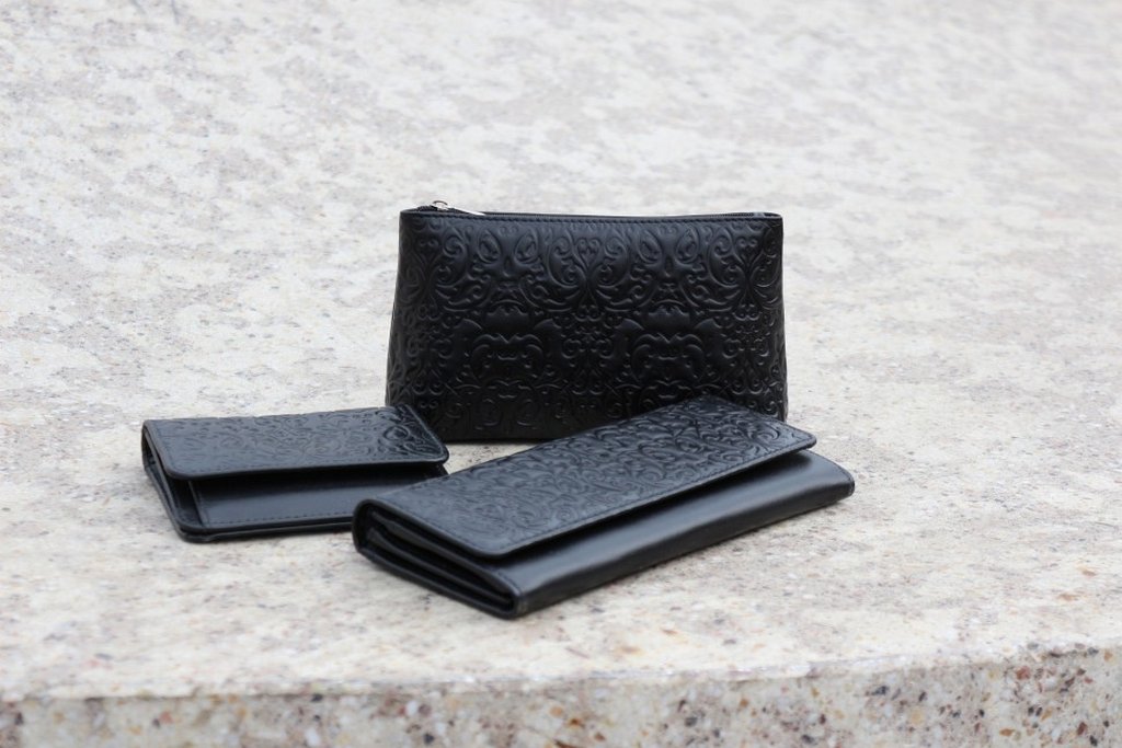 Косметичка D.Morelli "Энжи" нат. кожа, черная