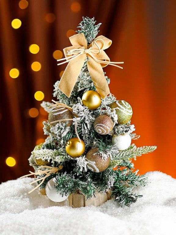 Ель декоративная   0,30 м украшенная "Зимняя красавица" (цв. гамма украшений золотая)