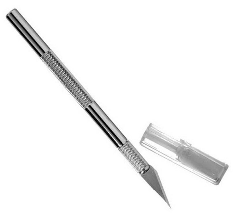 Нож канцеляр. скальпель  2 зап. лезвия, металлический deVENTE