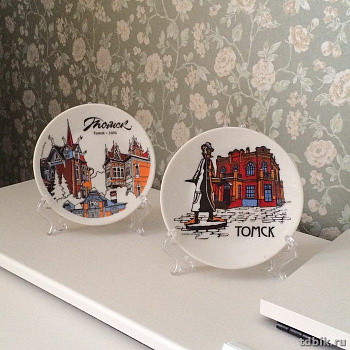 Тарелка сувенирная малая Томск "Чехов" 12см