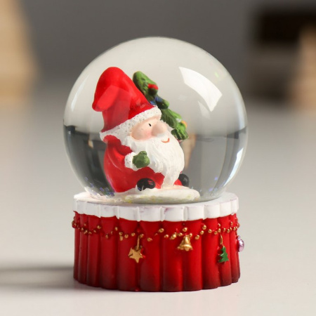 Водяной шар "Дедушка Мороз с ёлочкой" 6,5х4,5х4,5 см