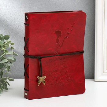 Фотоальбом для наклеивания фото 30 листов на кольцах 22*17см "Девушка в платье с бабочками" кожзам