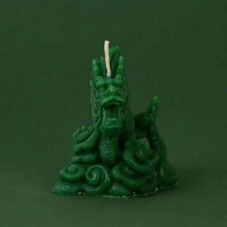 Символ 2024г Свеча "Дракон" 4,5*4,5*8 см, зеленая