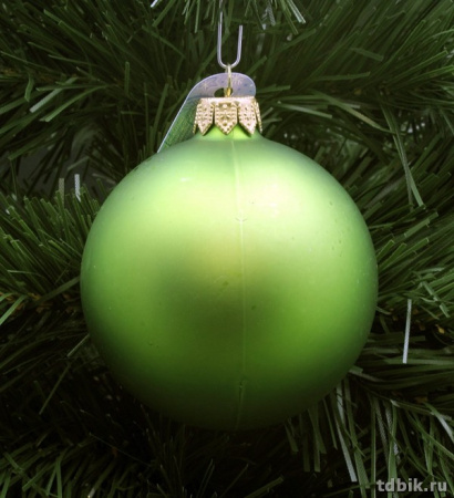 Елочный шар  75 мм, цвет зеленый матовый