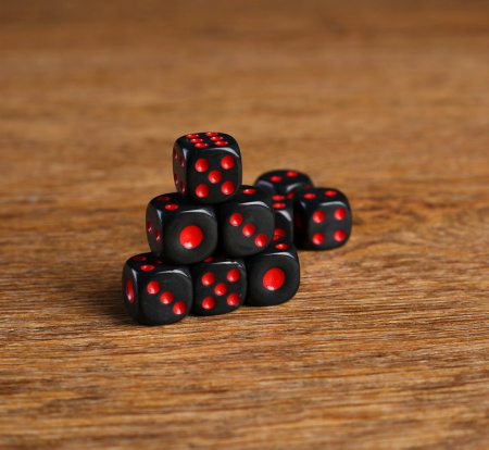 Кости игральные 1.4*1.4 см черные