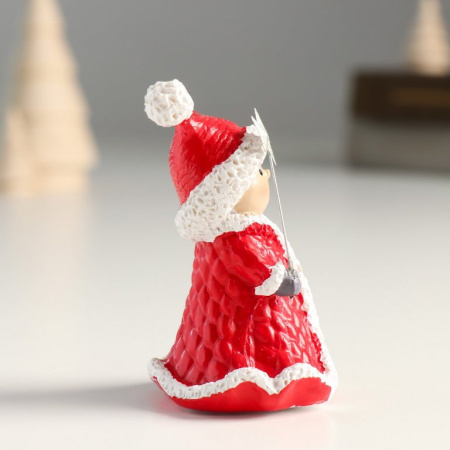 Сувенир новогодний "Малыш в красной шубе с мехом" 8,5*5,5*4,5 см