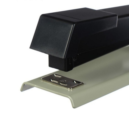 Степлер брошюровочный 24/6 до 20л глуб.317мм Kw-Trio