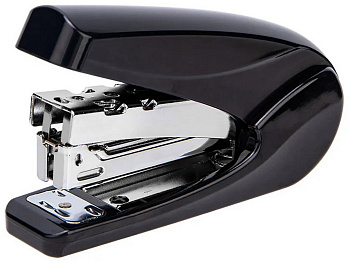 Степлер 24/6 до 30л Deli, экономия усилий черный