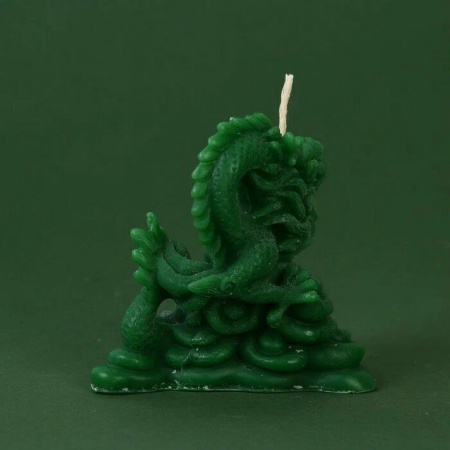 Символ 2024г Свеча "Дракон" 4,5*4,5*8 см, зеленая