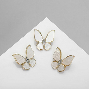 Брошь металл "Бабочка", цв. белый в золоте