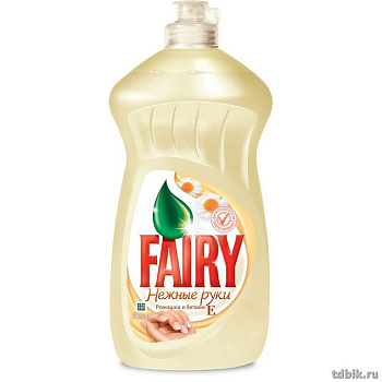 Жидкость д/мытья посуды Fairy Пена эффект  450 мл., ромашка и витамин Е