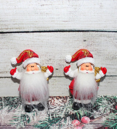 Магнит НГ "Дедушка Мороз с длинной бородой" 9,2х5,5х1 см, полистоун, МИКС