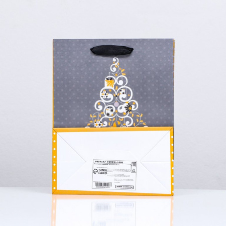 Пакет бумажный НГ 18*23см ламиниров. "Елочка"